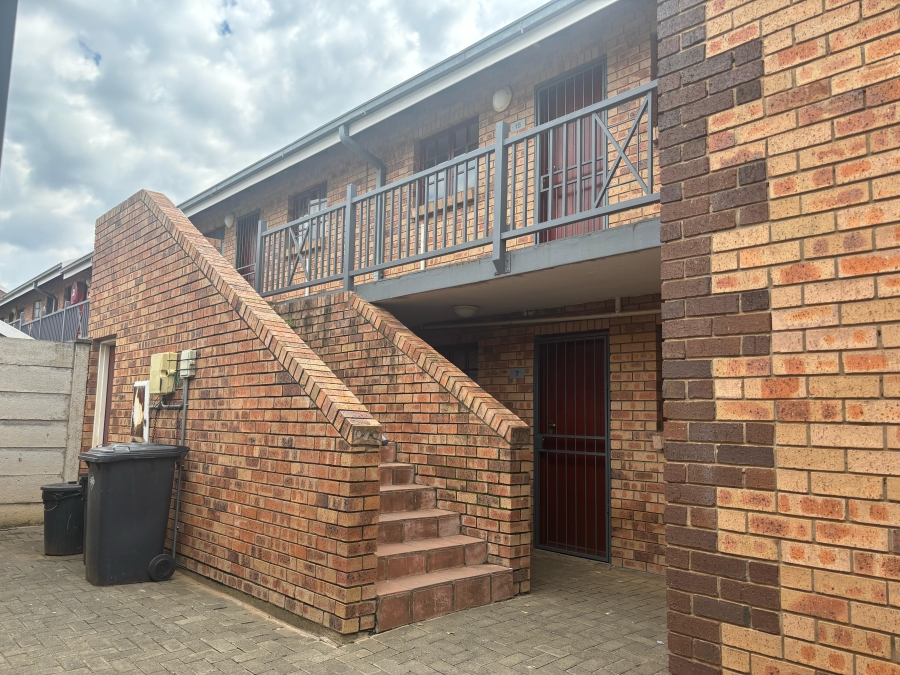 To Let 1 Bedroom Property for Rent in Brandwag Free State